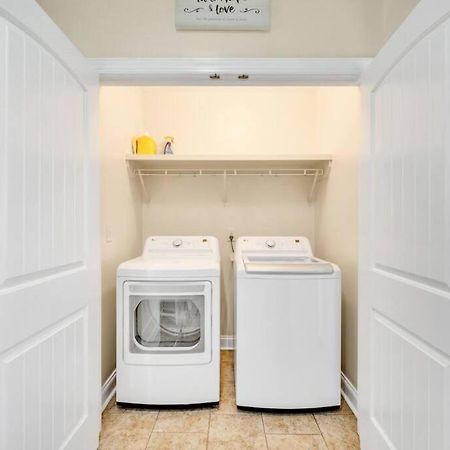 Вилла Cozy 2B Townhouse King Bed Free Parking Tv In Brs Конкорд Экстерьер фото