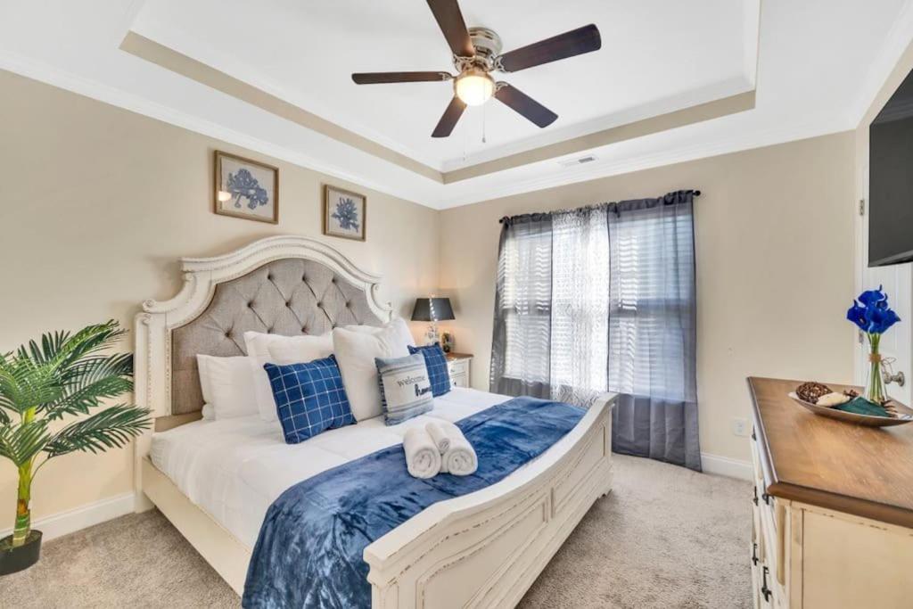 Вилла Cozy 2B Townhouse King Bed Free Parking Tv In Brs Конкорд Экстерьер фото